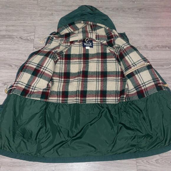 Woolrich Jacket Parka Mens Sz M Green Hooded Plaid Lined USA Barn Coat Zip 80s - Picture 6 of 9
